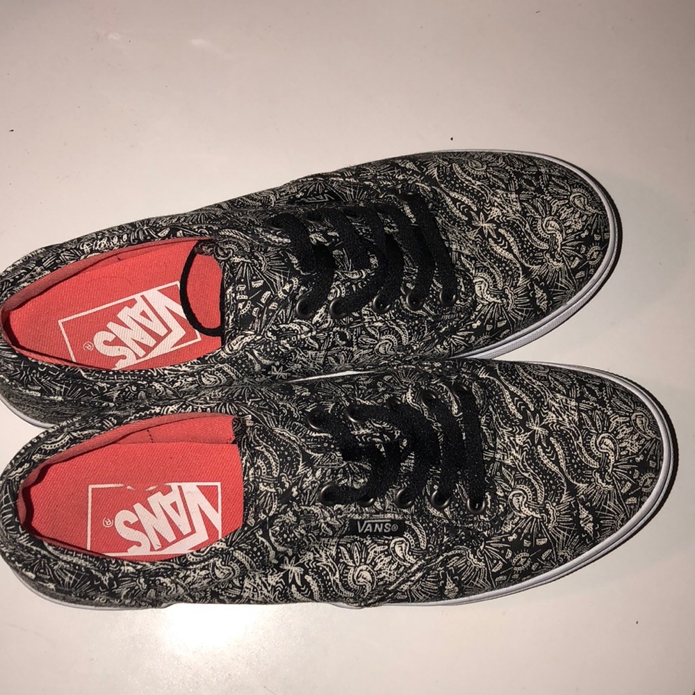 Vans shoes